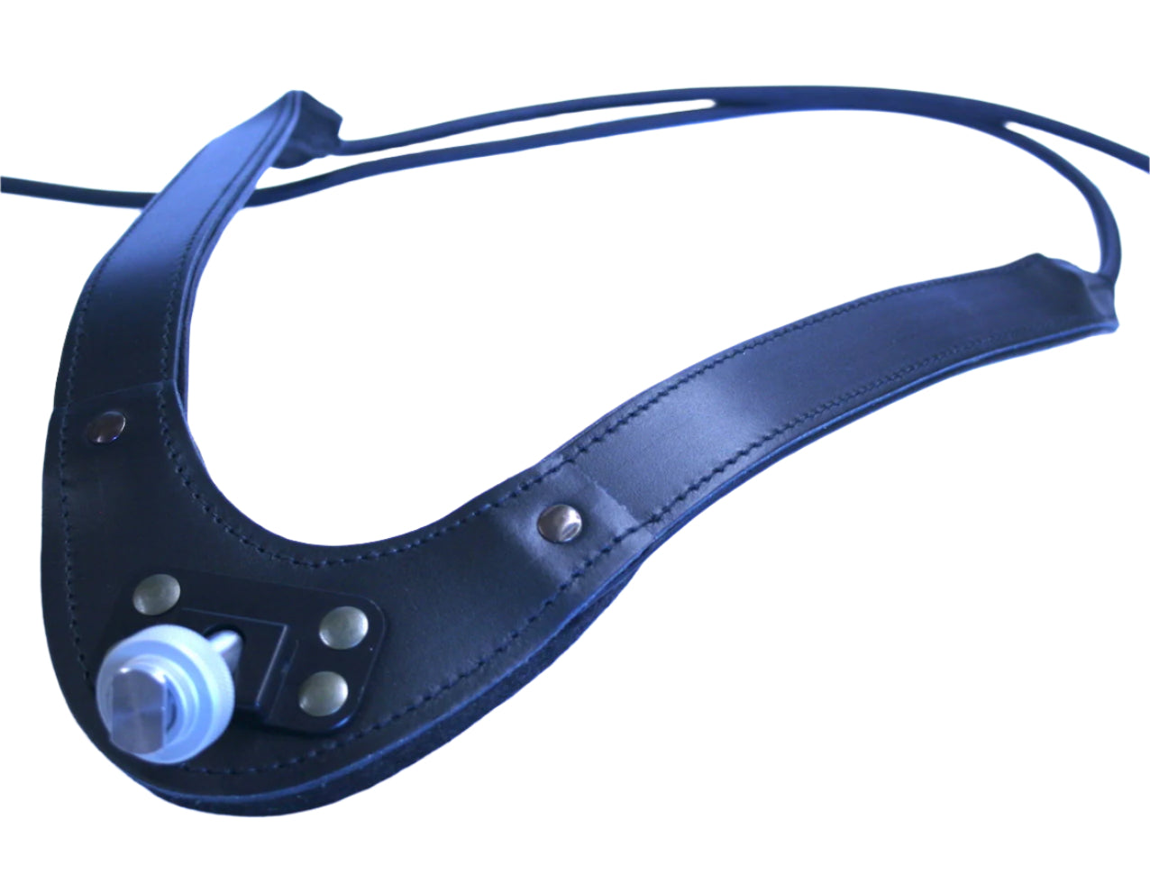 Aseenkantovaljas nahkaa