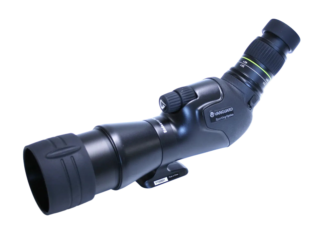 Vanguard endeavor HD 65 A aurinkosuoja pidennettynä